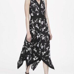 Banana Republic Floral Handkerchief Hem Dress Black White Sleeveless Size 6